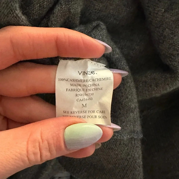 Vince Cashmere Cowlneck Sweater Sz. M - Picture 3 of 4